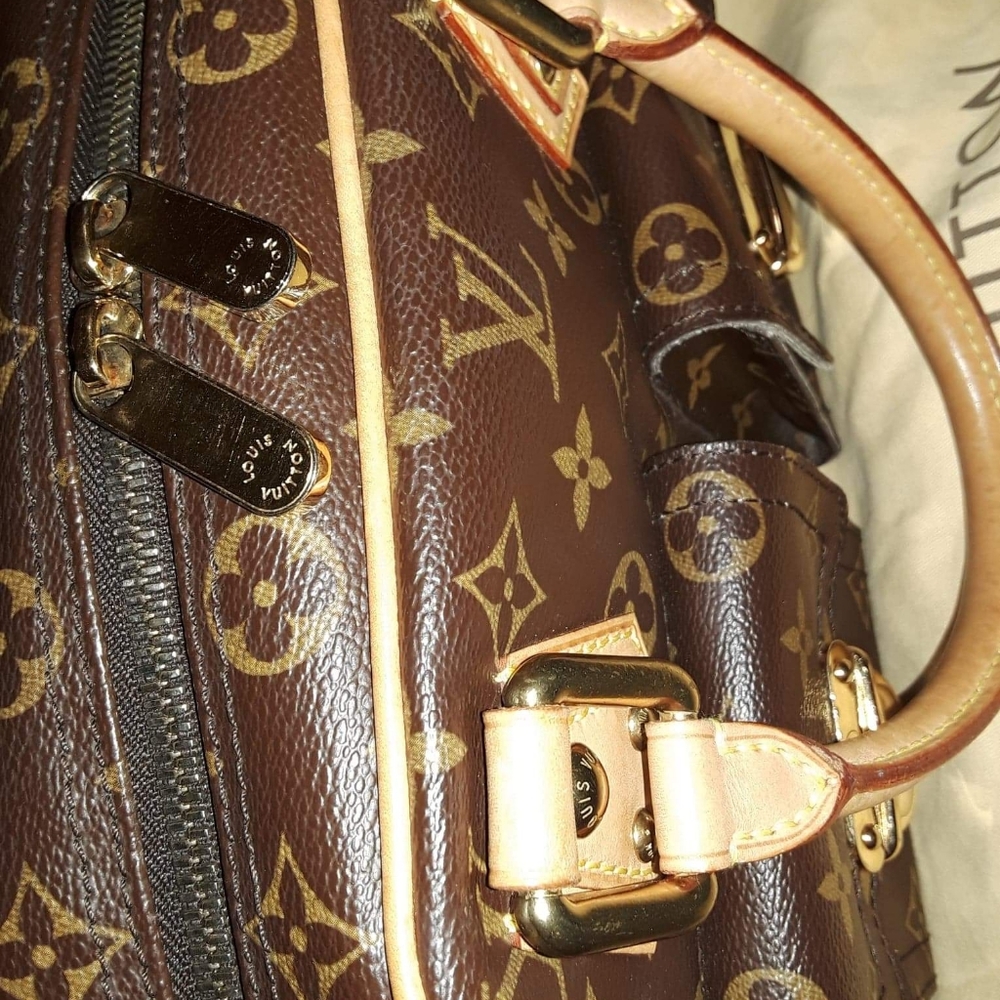 Hand Bag - Picture 4 of 5